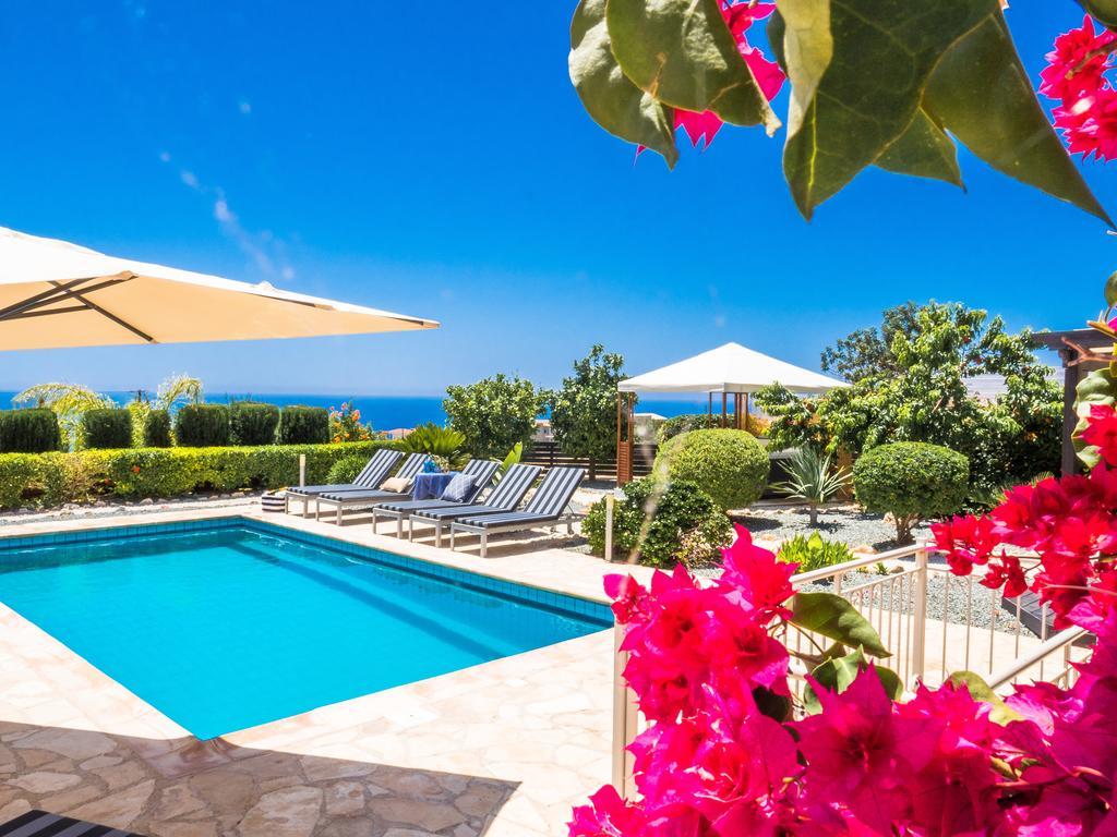 Villa Linda Pégeia Exteriör bild